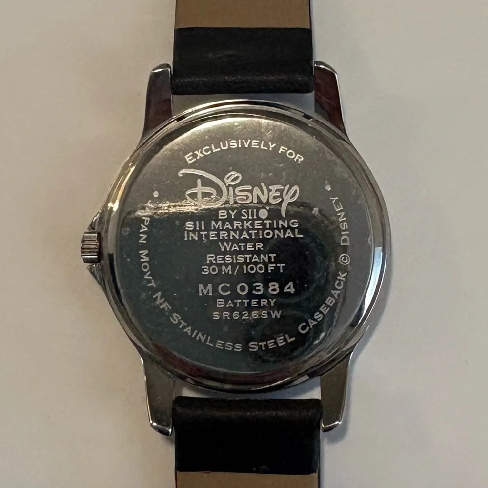 NWT Vintage Disney Mickey Mouse Watch w/ Original Tin – Working!